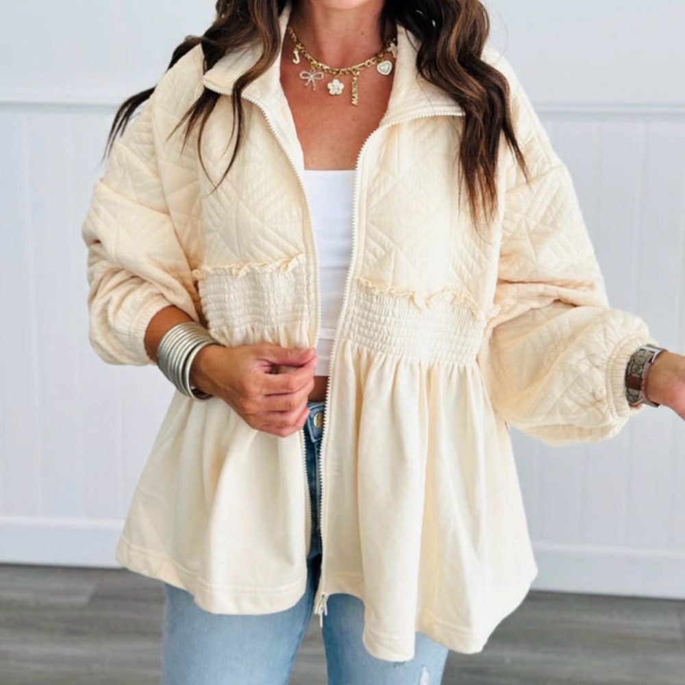 Entro Cream Puffer Jacket